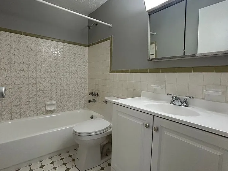 1553 Glen Parker Ave #12 — Photo 9
