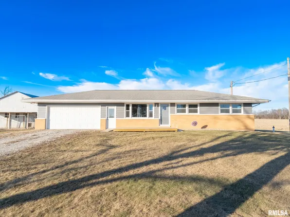 22515 W Orion Rd, Farmington, IL 61531