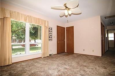 Living Room with plenty of sunlight