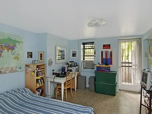 Sold by Corcoran | media 22