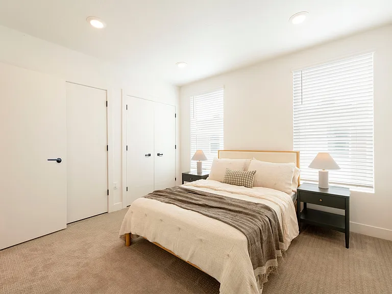 Park Place Townhomes — Photo 24