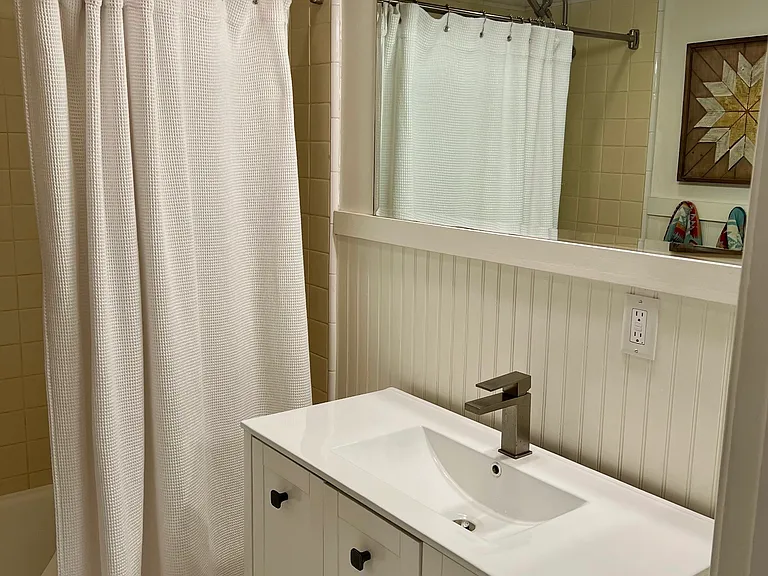 4319 Bel Aire Dr — Photo 6
