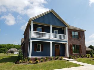 3034 E History Pl, Fayetteville, AR 72701