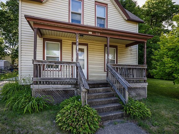 3rd image of 938 5th St
