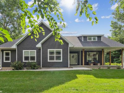 2404 Evergreen Cir, State Center, IA, 50247