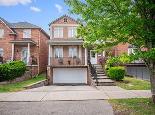 255 Cocksfield Ave, Toronto, ON M3H 3T6