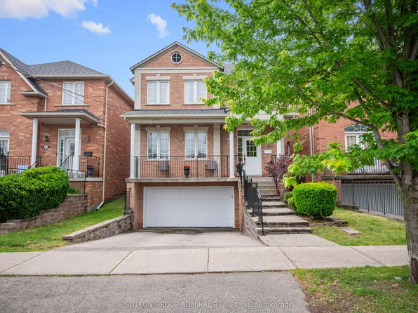 255 Cocksfield Ave, Toronto, ON M3H 3T6