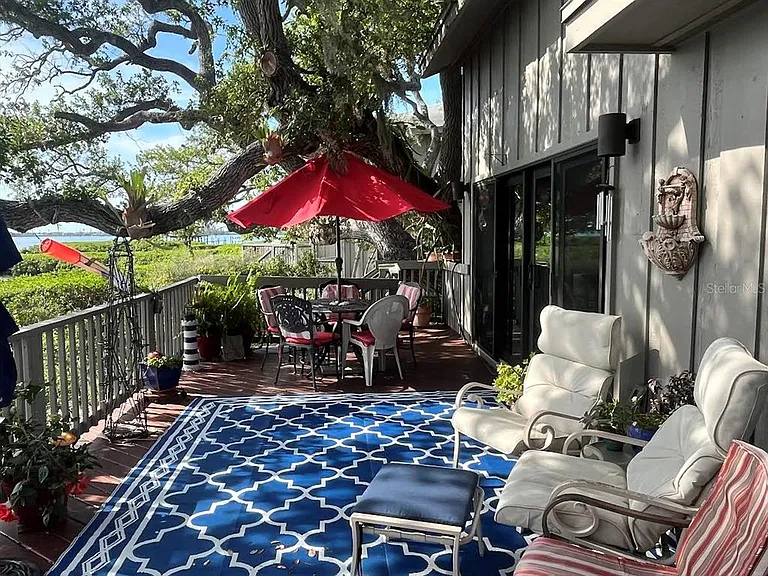1335 Landings Dr #9 — Photo 6