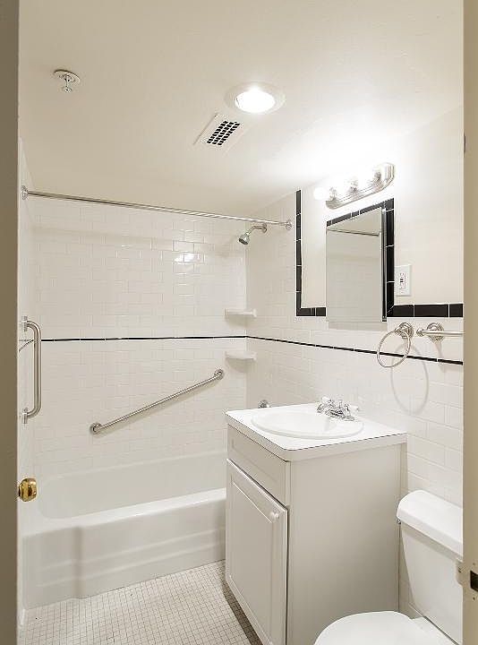 1st image of 103 Monmouth St #614