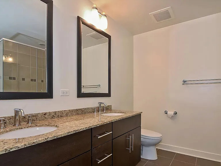 505 N McClurg Ct #3102 — Photo 32