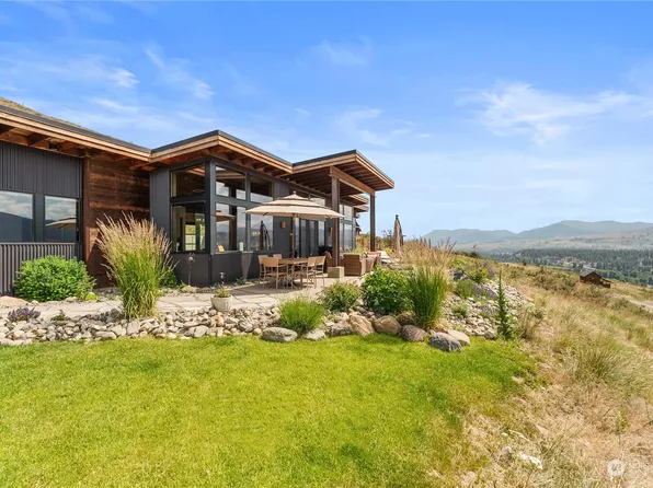 81 Little Colt Lane, Winthrop, WA 98862