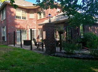 1814 Hunter Hill Rd, Hudson, WI 54016