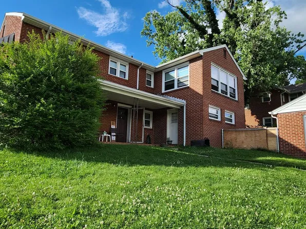 356 College St #B, Marion, VA 24354