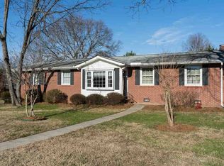 209 Bethel Dr, Mauldin, SC 29662