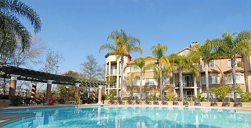 5th image of 710 Camino De La Reina APT 331