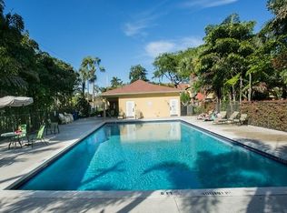 383 City View Dr, Fort Lauderdale, FL 33311