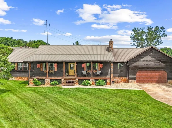 918 Meadow Rd, Greenback, TN 37742