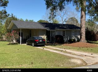 307 Elizabeth Cir, Tifton, GA 31794