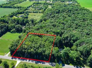 Stage Rd, New London, WI 54961