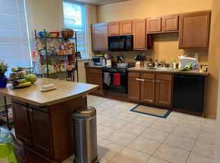 5549 Hays St APT 2, Pittsburgh, PA 15206