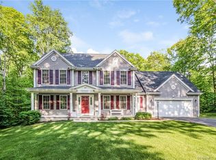 23 Cambridge Ct, Colchester, CT 06415