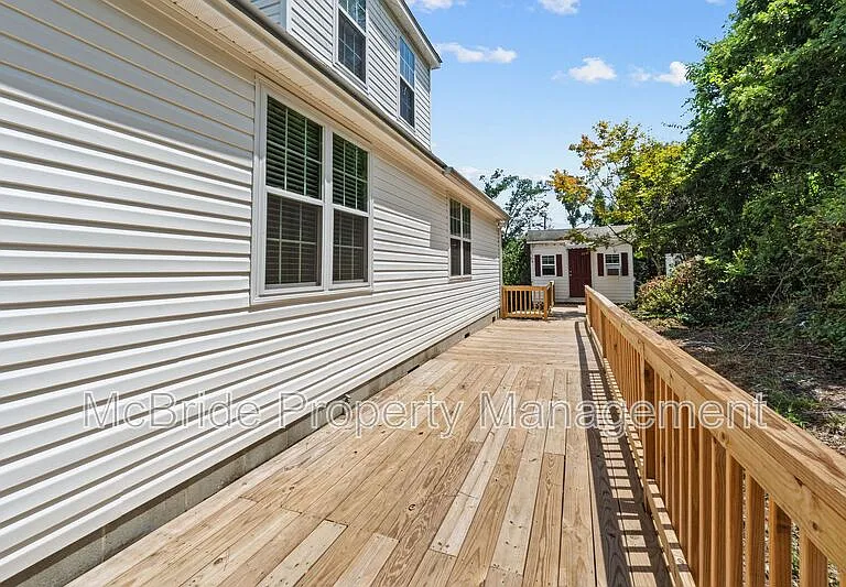 3358 Tanglewood Dr — Photo 4