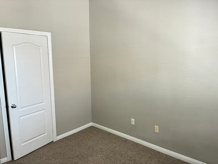 2753 Fountain Ridge Ln — Photo 24