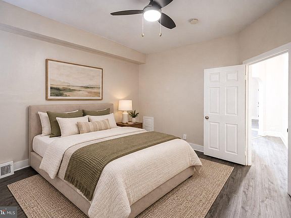3rd image of 5847 Willows Ave #1