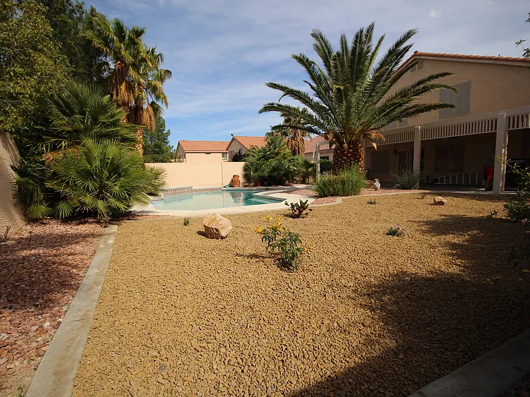 8244 W Gilmore Ave — Photo 52