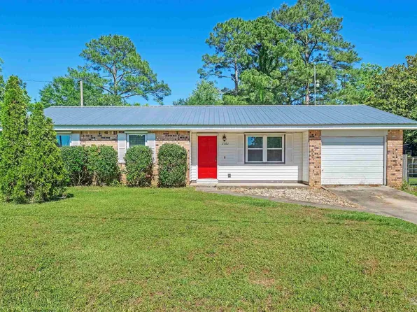 2382 Ryale Rd, Cantonment, FL 32533