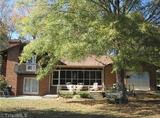 1004 Hunt Rd, Lexington, NC 27292