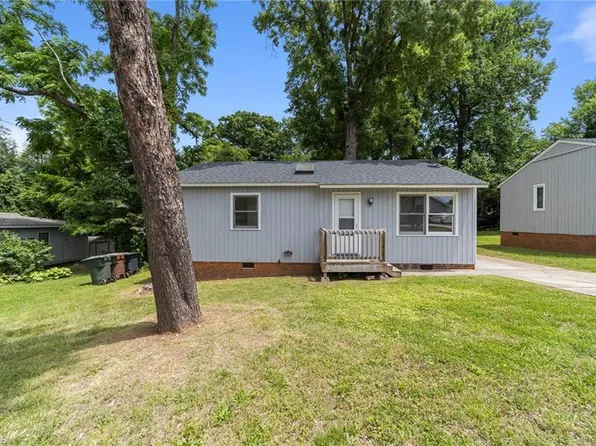 603 Merritt Dr, Greensboro, NC 27407