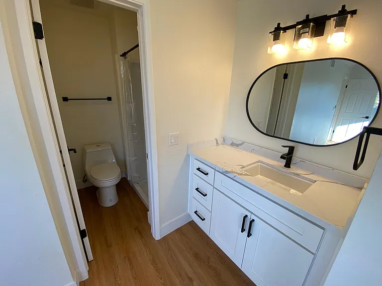 2937 W Carson St — Photo 4