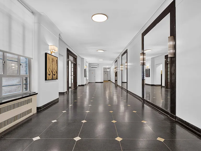 150 Greenway Ter #W43 — Photo 9