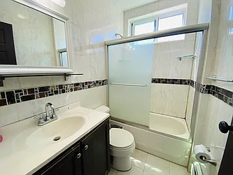 Rented by RealTegrity NY LLC