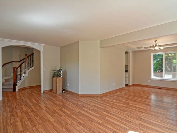 5th image of 12909 NE 203rd Ct