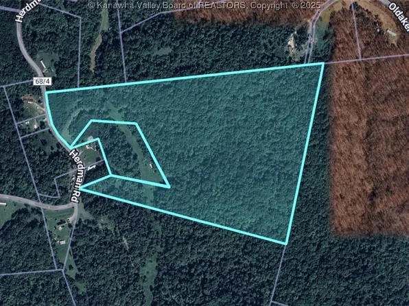 1784 Herdman Rd, Leon, WV 25123