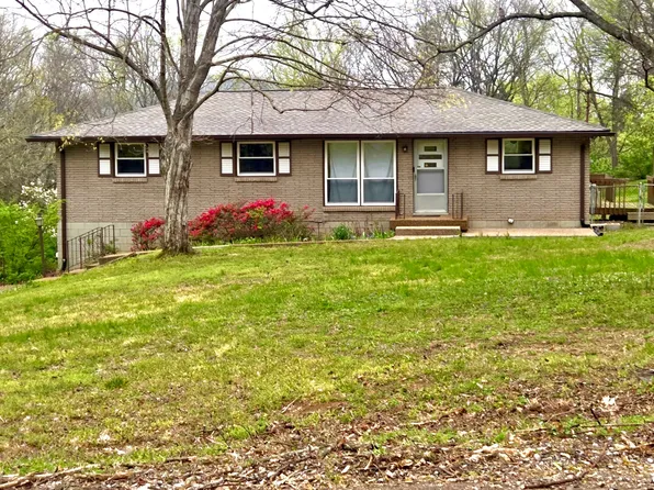 608 Burgundy Dr, Madison, TN 37115