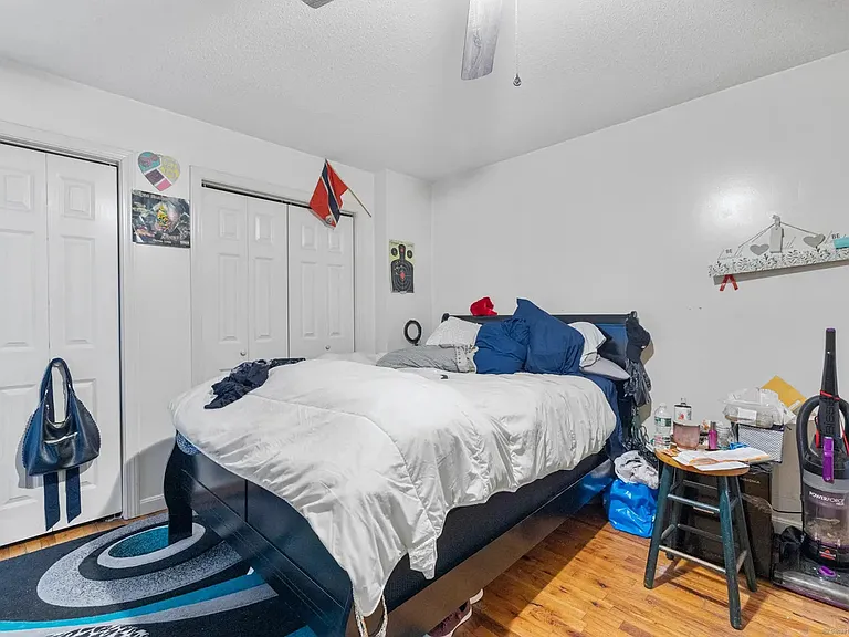 24 Florence St #2 — Photo 11