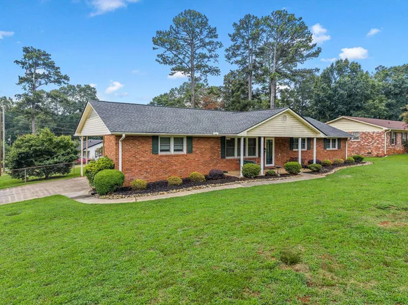 1303 Springfield Rd, Boiling Springs, SC 29316