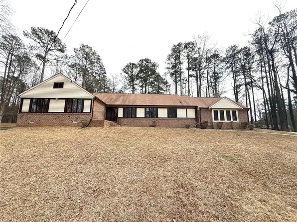4755 Towanda Cir, College Park, GA 30349