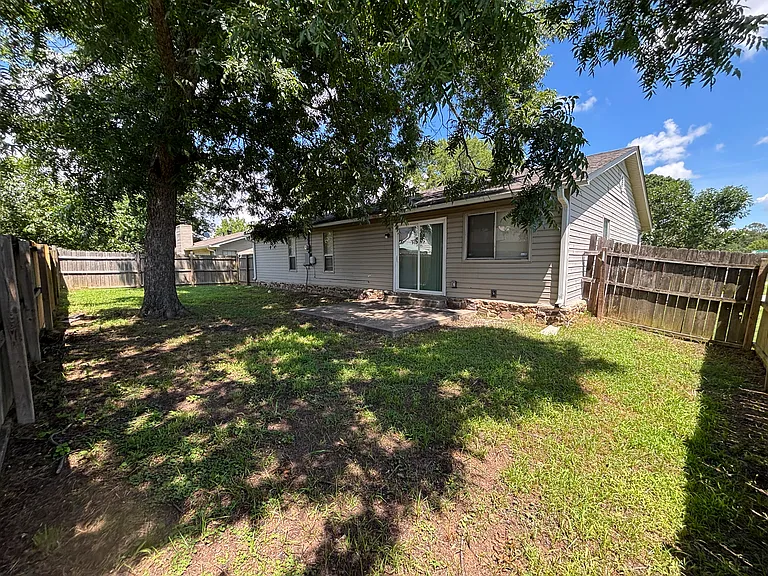 1 Greenway Ct — Photo 18