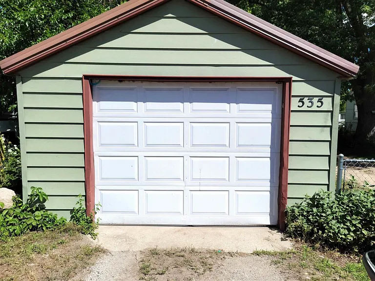 535 Hope Ave — Photo 7