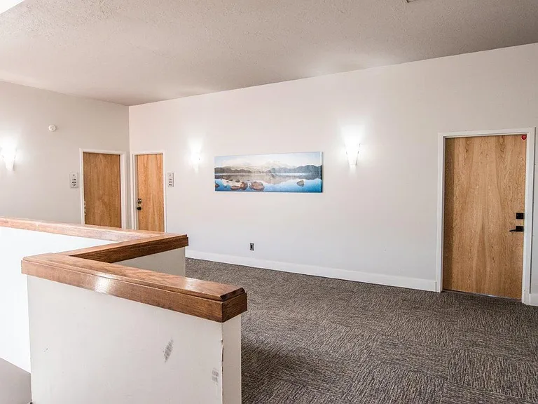 New Brigham Apartments — Photo 10