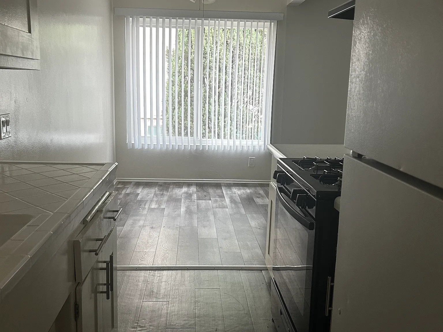 1 bed, 750 sqft, $1,895 — Photo 2