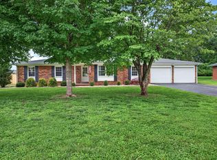 1725 Curling Way, Bowling Green, KY 42104