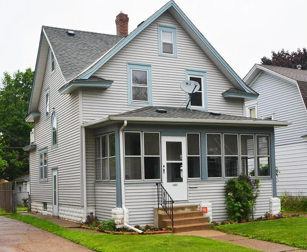 5 bed, 2.5 bath, $2,800 — Photo 1
