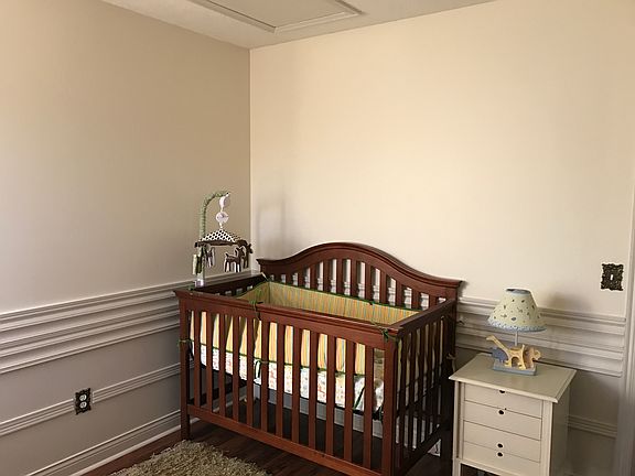 3rd image of 7968 Headwater Dr