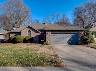 3424 S Meadowlark Ave, Springfield, MO 65807