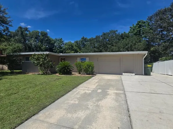 405 Louis St, Leesburg, FL 34748